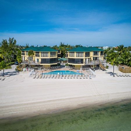 Coco Plum Beach & Tennis Club & Marina Marathon Exterior photo
