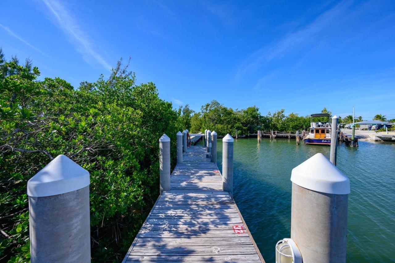 Coco Plum Beach & Tennis Club & Marina Marathon Exterior photo