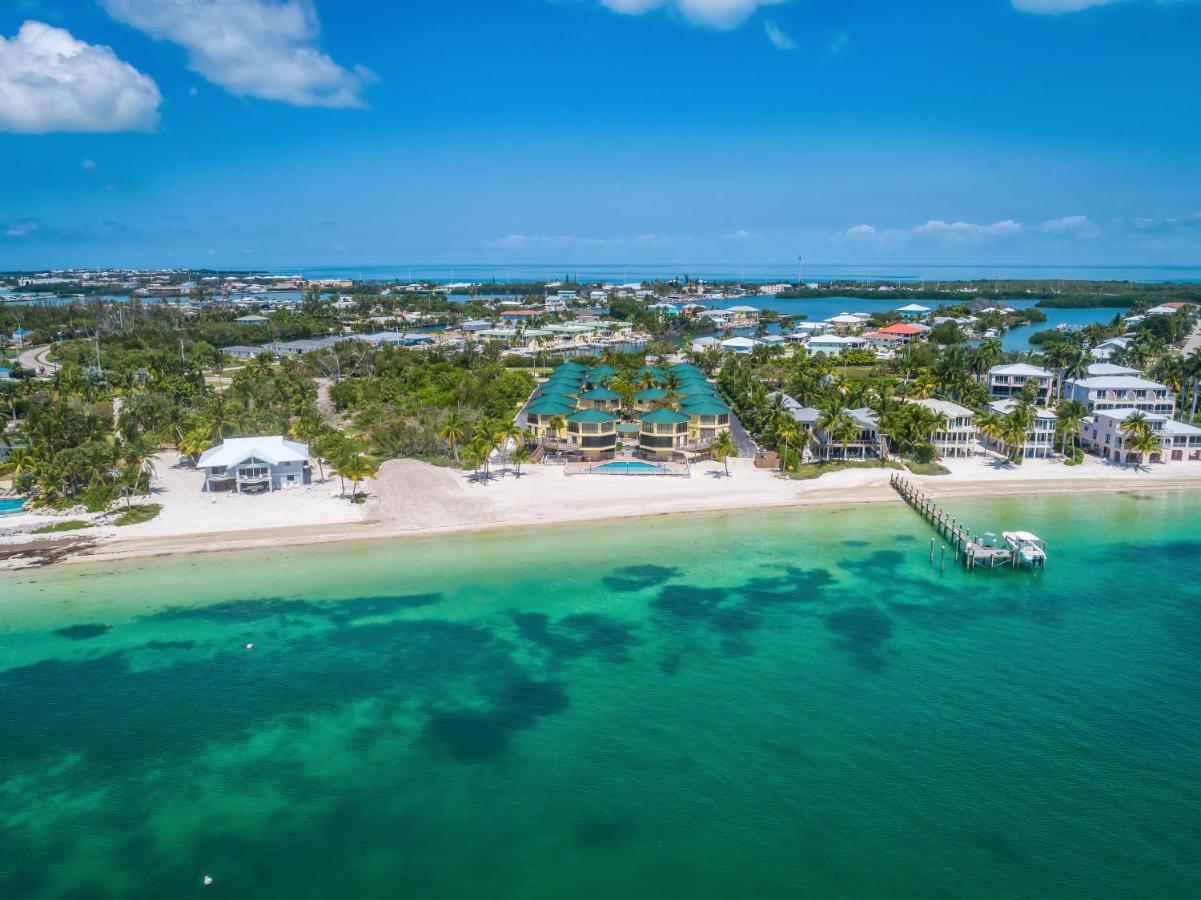 Coco Plum Beach & Tennis Club & Marina Marathon Exterior photo